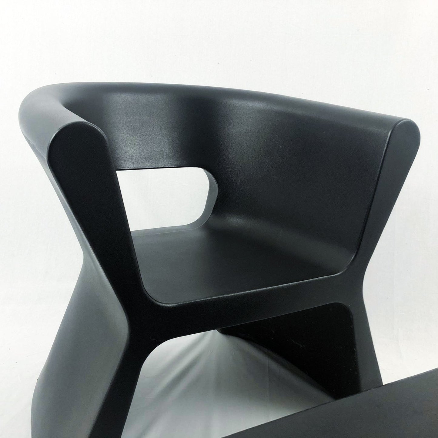 Karim Rashid 'PAL' set for VONDOM