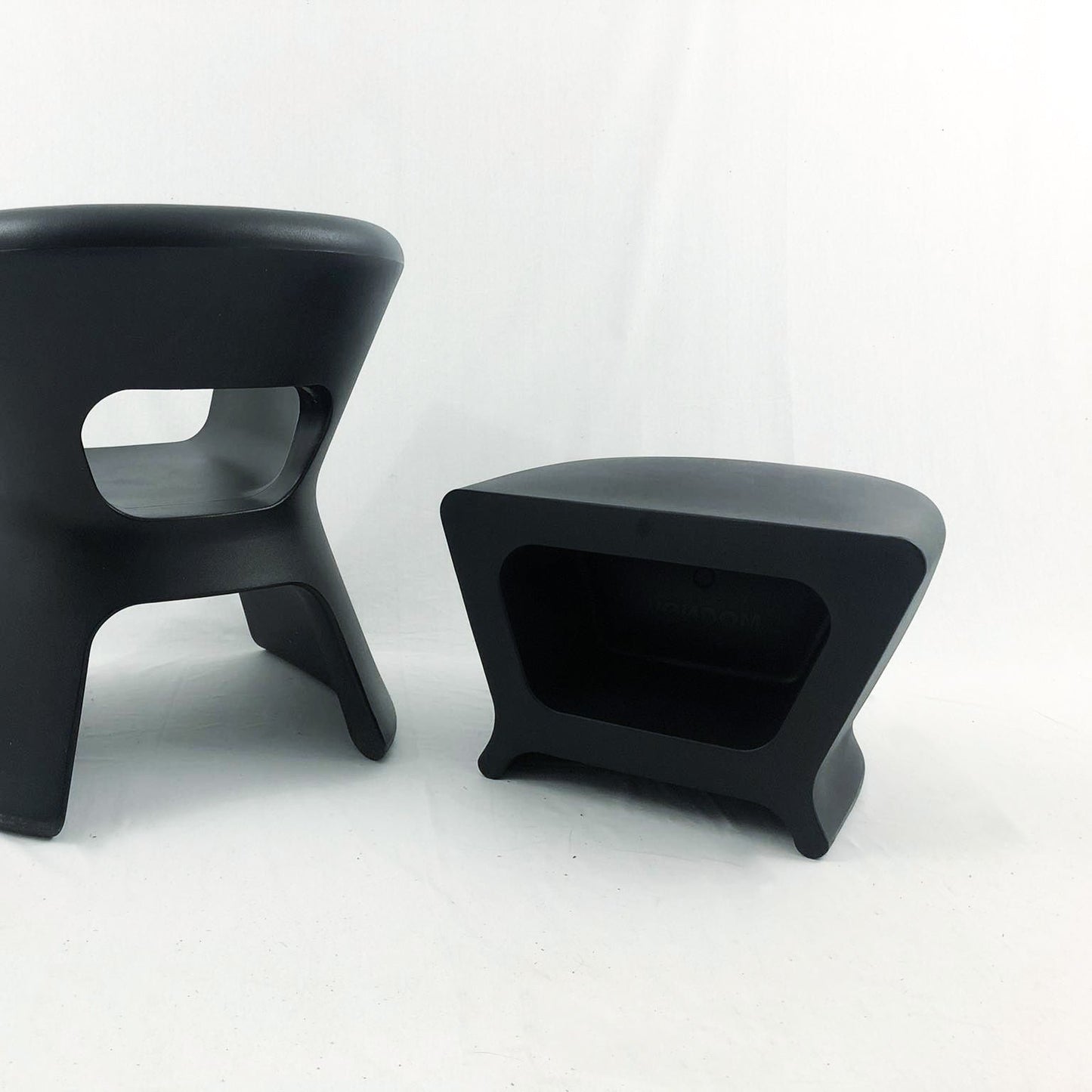 Karim Rashid 'PAL' set for VONDOM