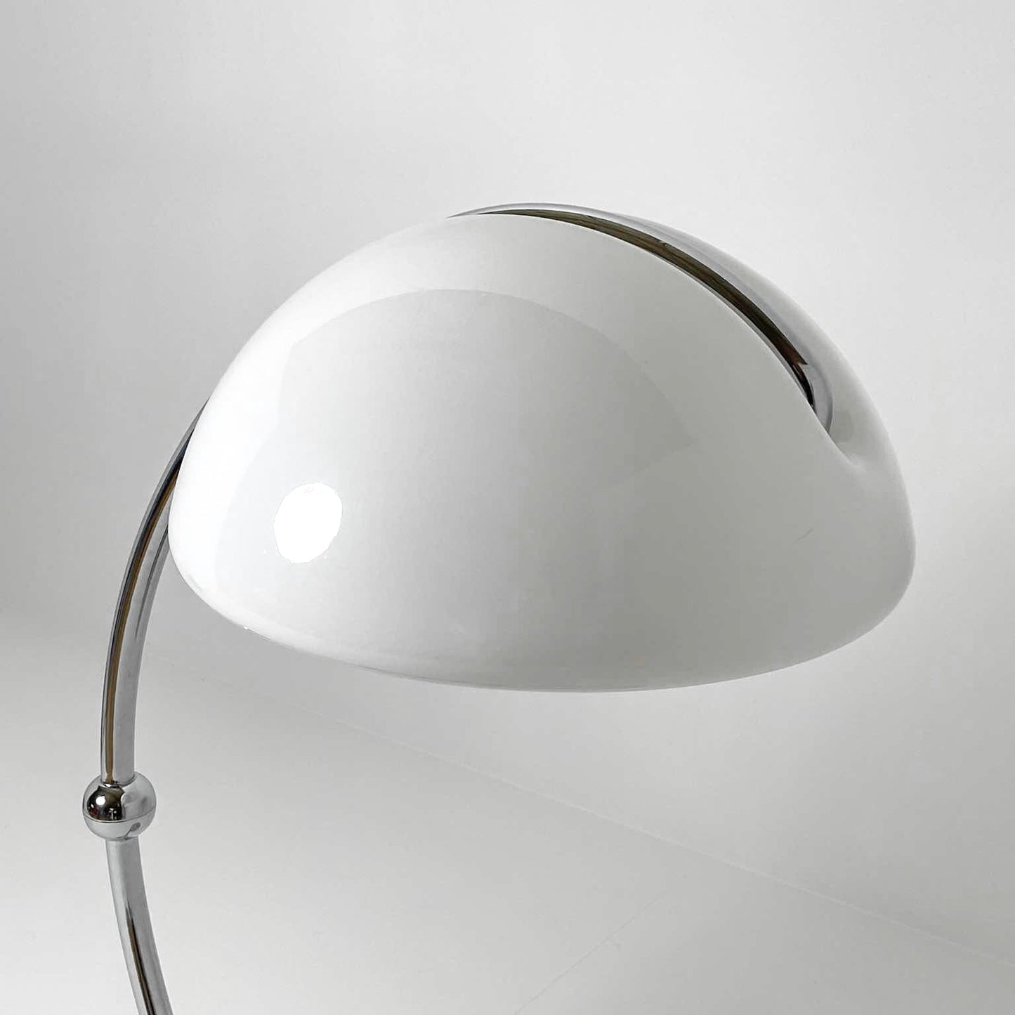 Elio Martinelli ‘Serpente’ floor lamp