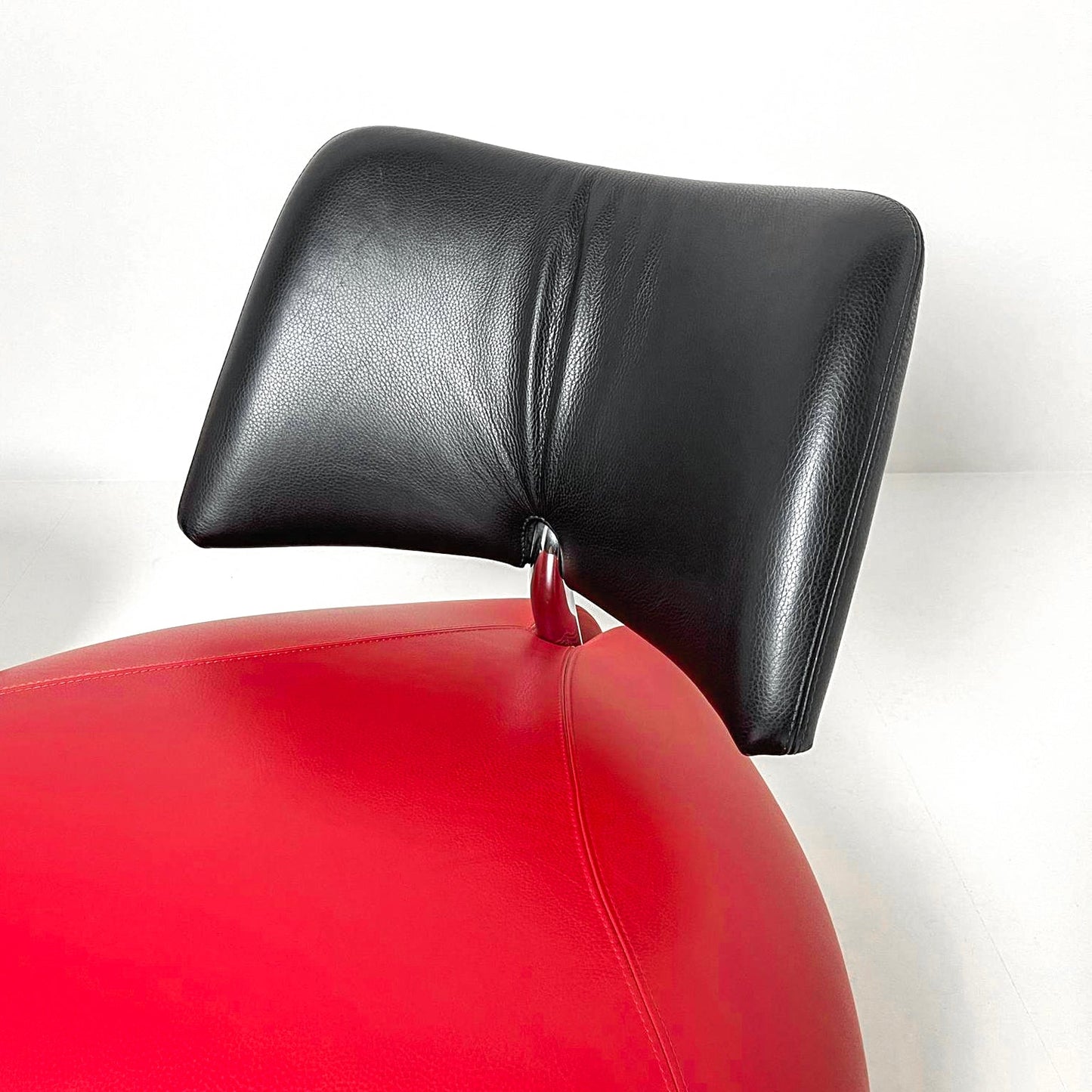 Set Leolux Pallone armchairs