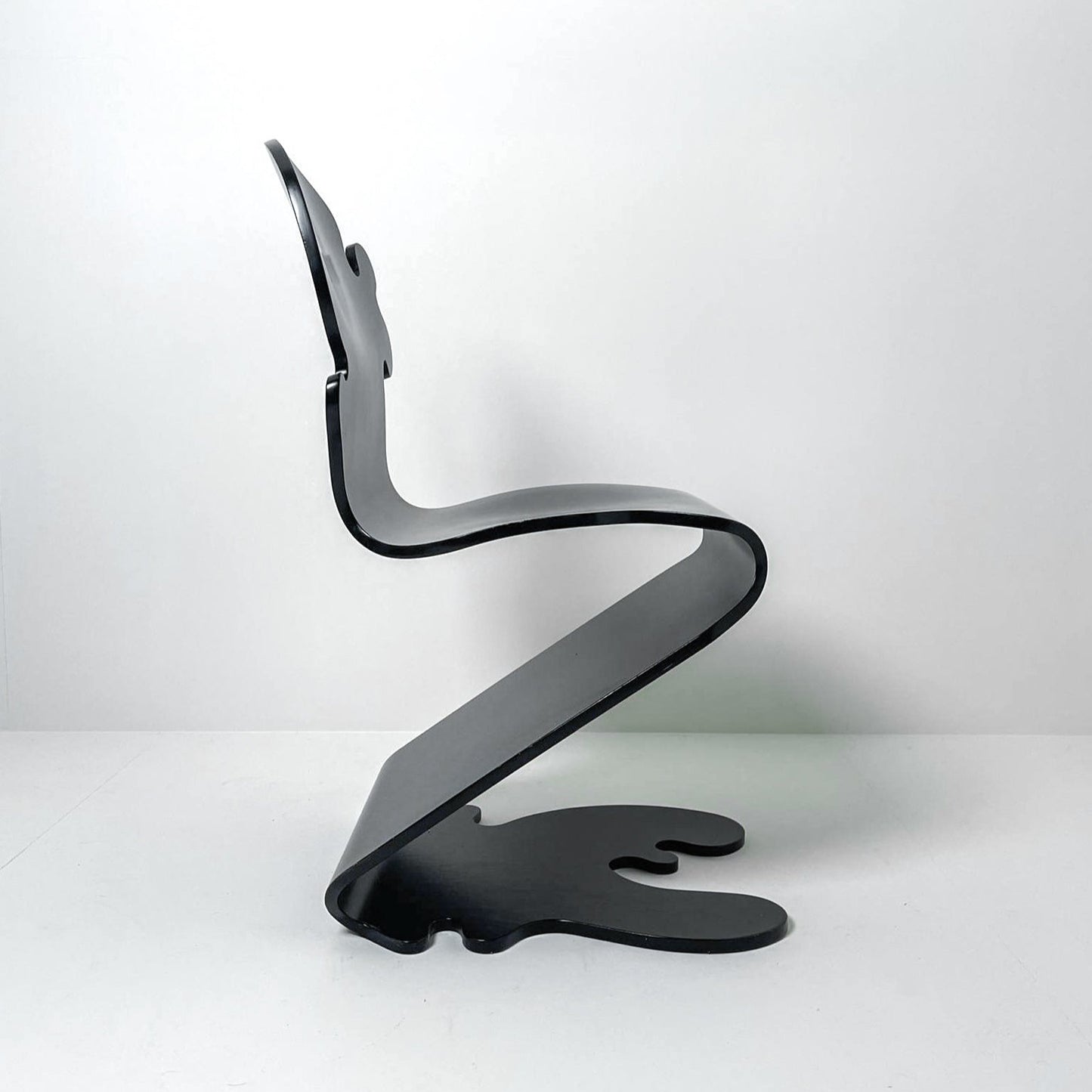 Verner Panton 'Pantonic 5010' chair for Studio HAG
