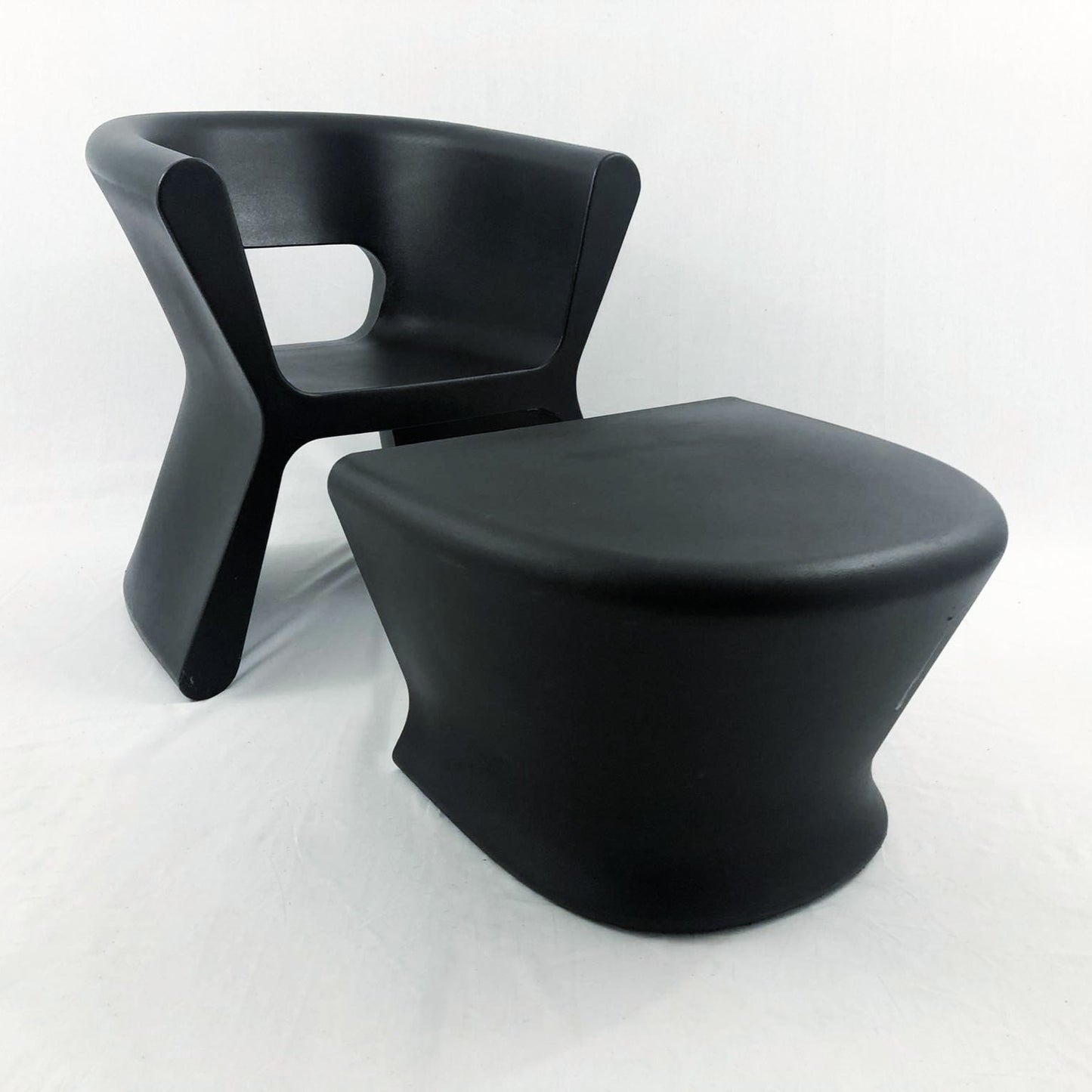 Karim Rashid 'PAL' set for VONDOM