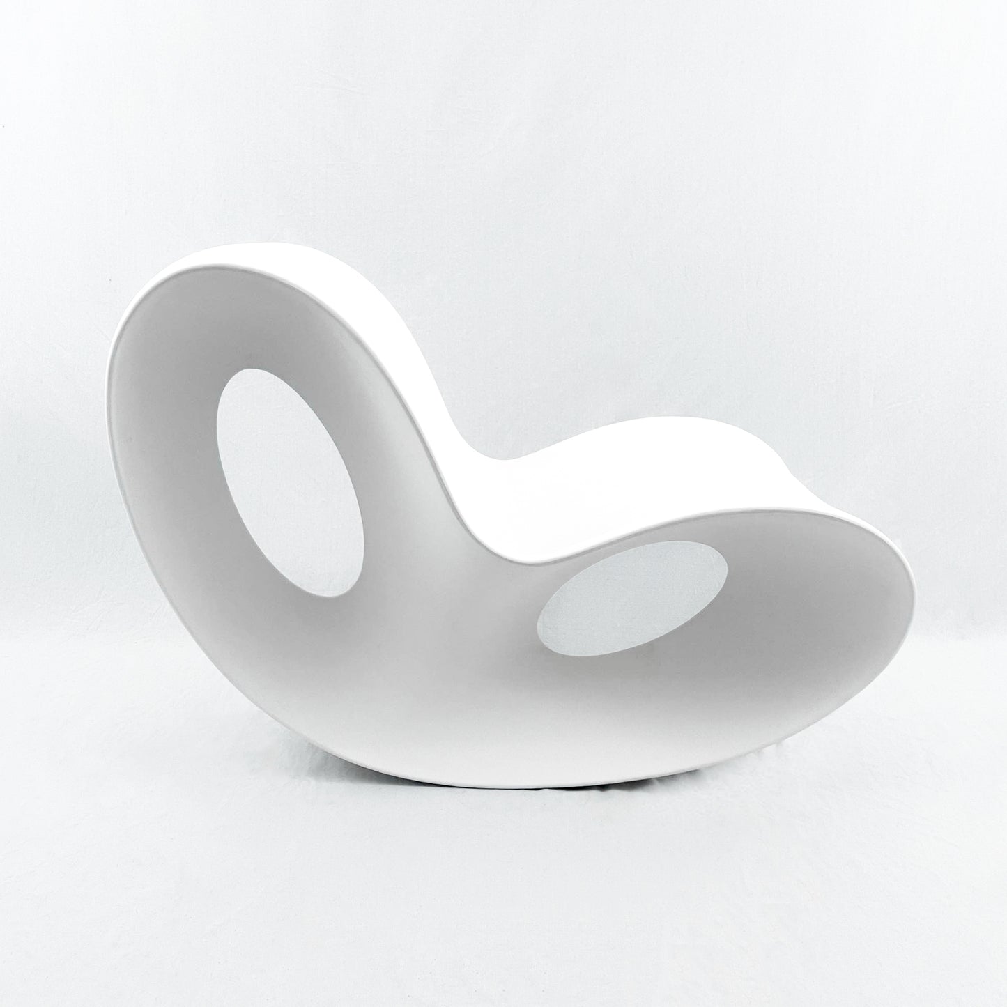 Ron Arad ‘Voido’ chair for MAGIS