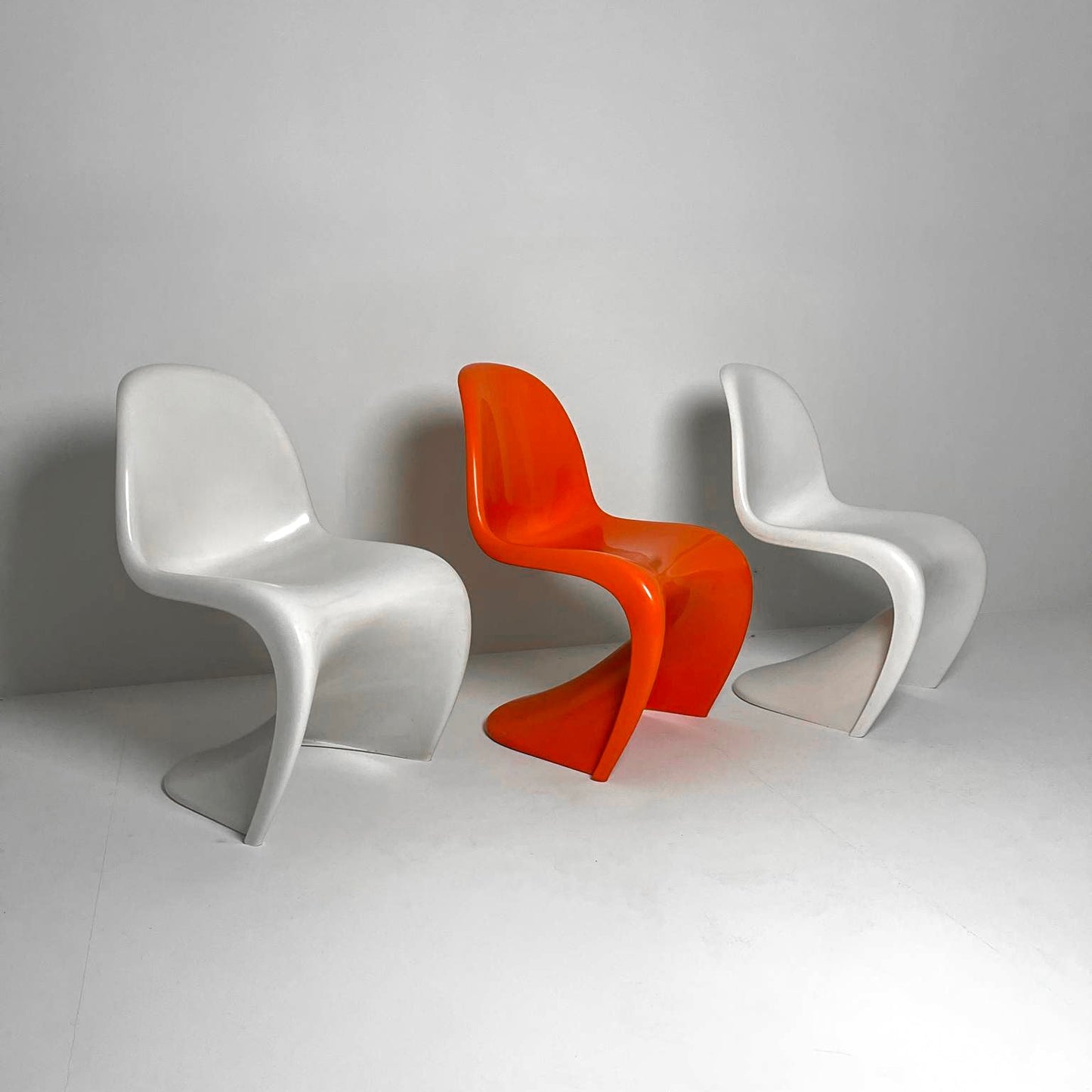 Verner Panton chair by Herman Miller, Fehlbaum